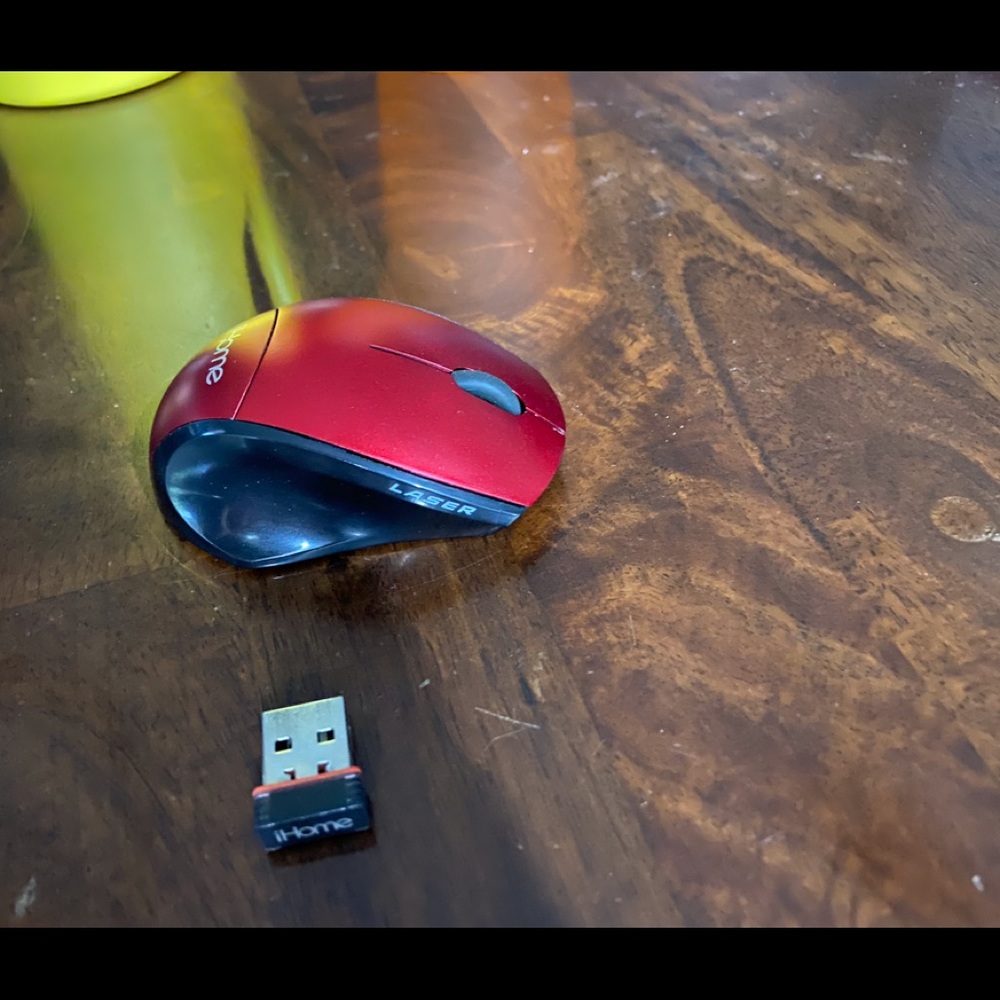 IHome red wireless mini mouse